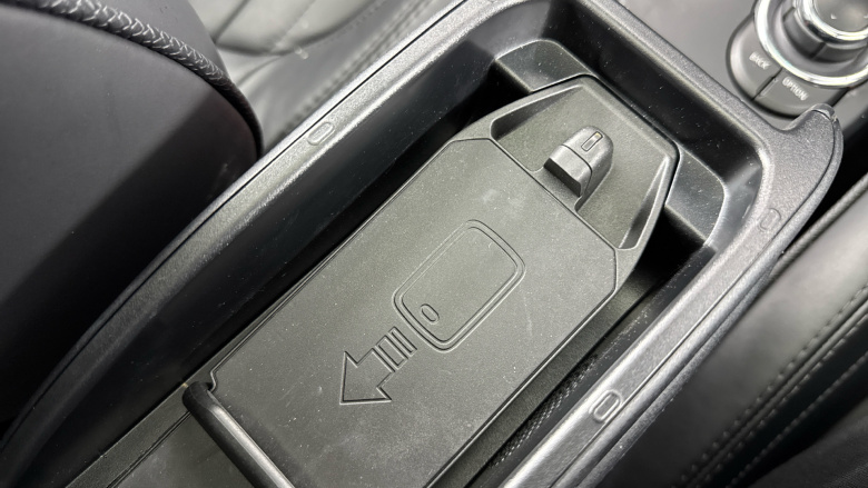 MINI Hatchback 135kW Cooper S Shadow Edition 33kWh 3dr Auto Electric Hatchback